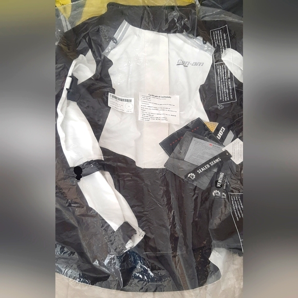 Can-Am Ladies Tech Plus Riding Jacket *NWT* - Picture 5 of 11